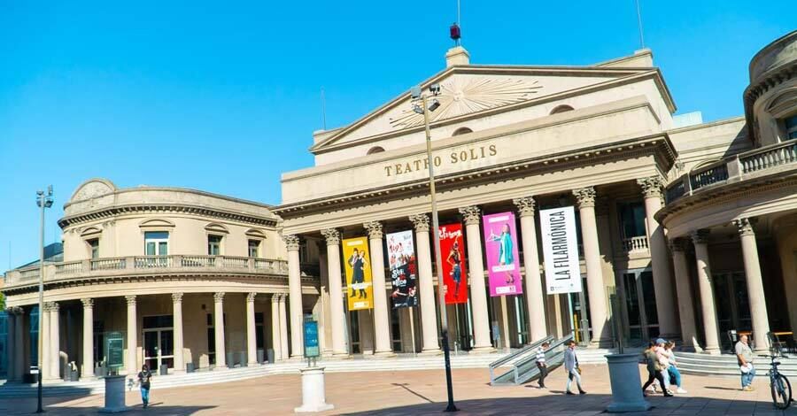 Clase con entrada libre para personas interesadas en artes escénicas