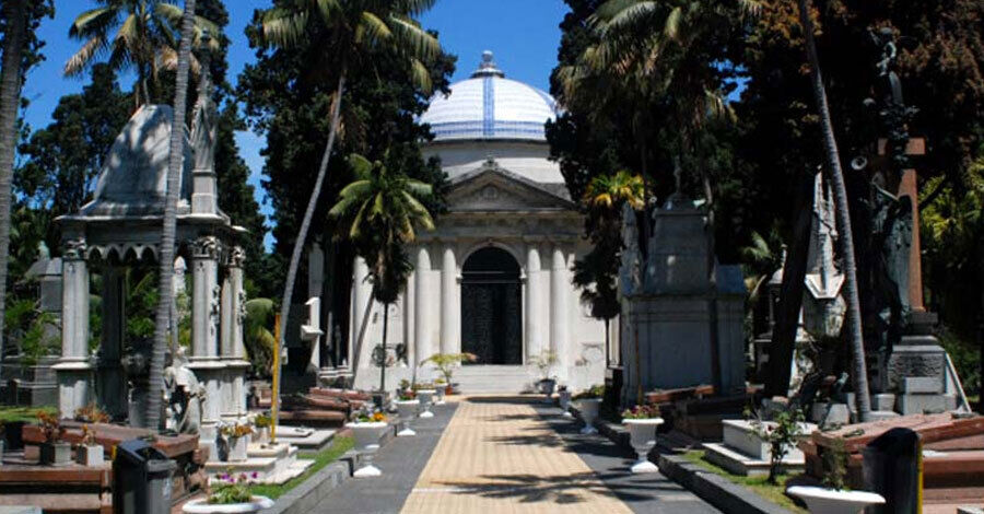 Horarios de transporte y cementerios 