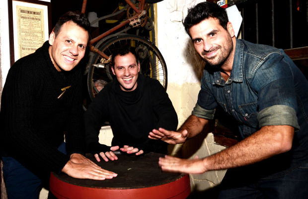 Hermanos Cardozo de Agarrate Catalina