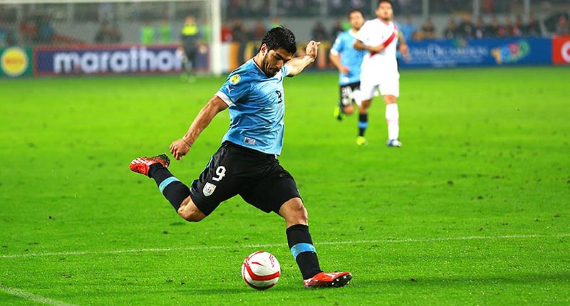 uruguay vs peru suarez