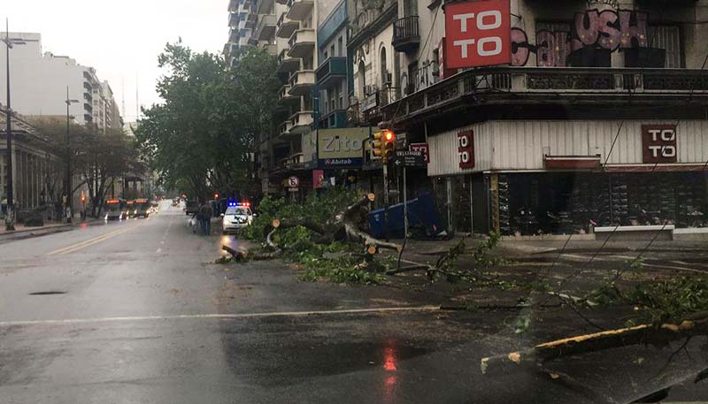 Elsa Levrero 18 de julio y Eduardo Acevedo